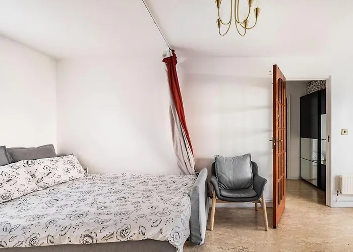 Quaintgarden Apartment@Near Tower Bridge & Big Ben